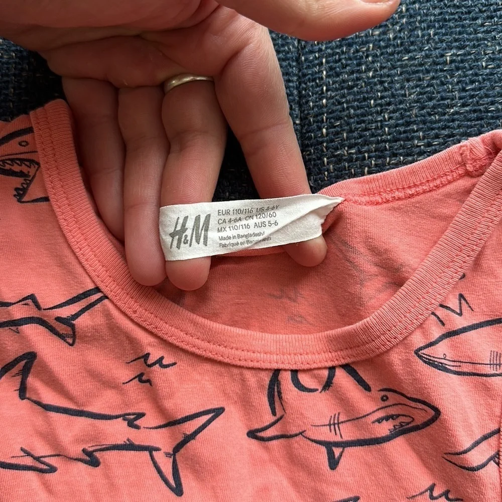 H&M shark tank top